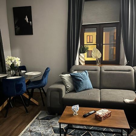 Apartamenty Luczkowskiego Z Widokiem Na Studnie 4 Хелм Экстерьер фото
