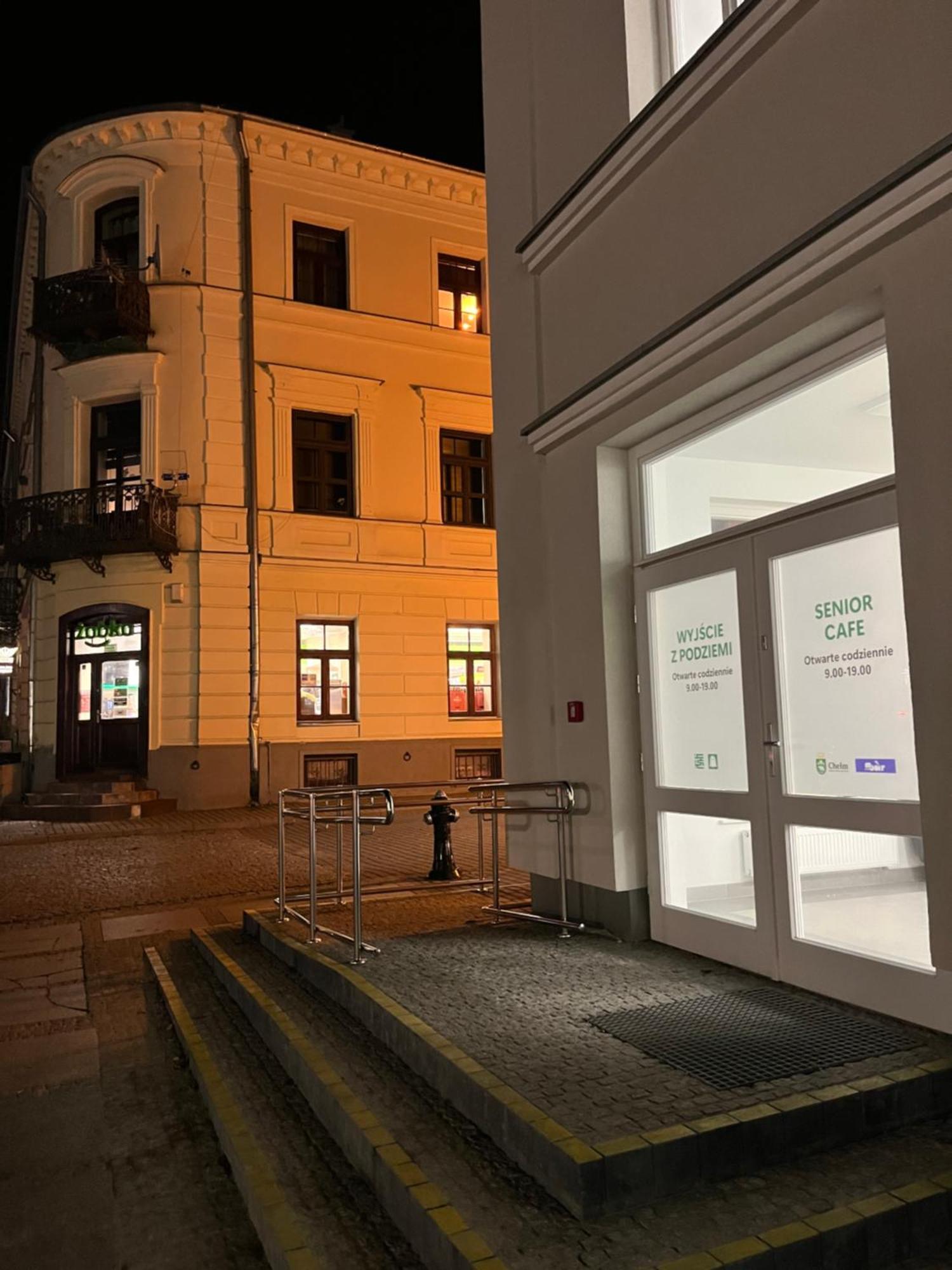 Apartamenty Luczkowskiego Z Widokiem Na Studnie 4 Хелм Экстерьер фото